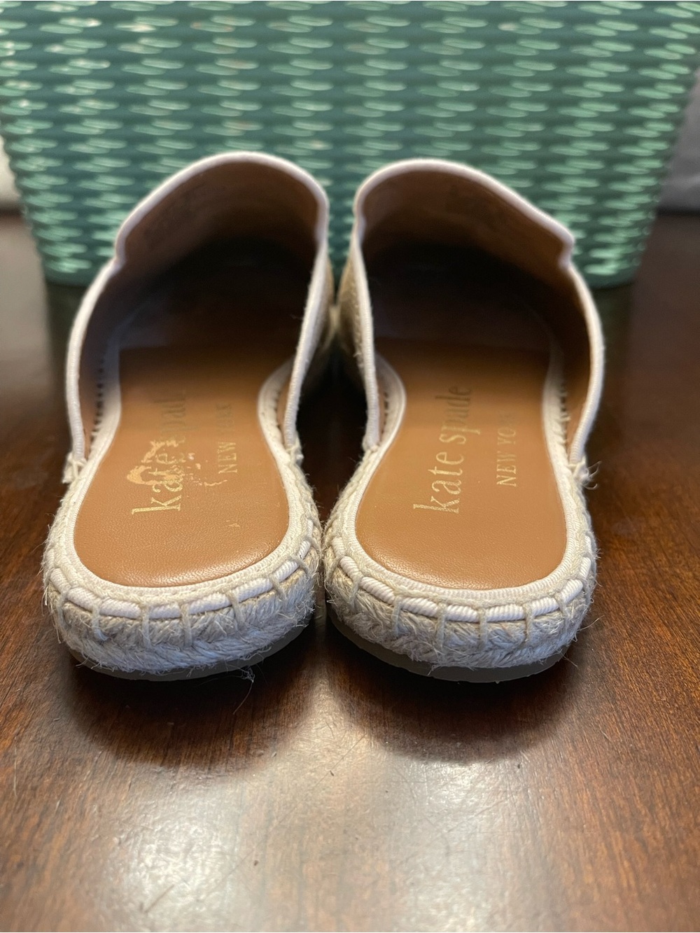 kate spade Natural Raffia Slip-On Mules with Yellow Flower Accent Size 8 - Picture 8 of 11
